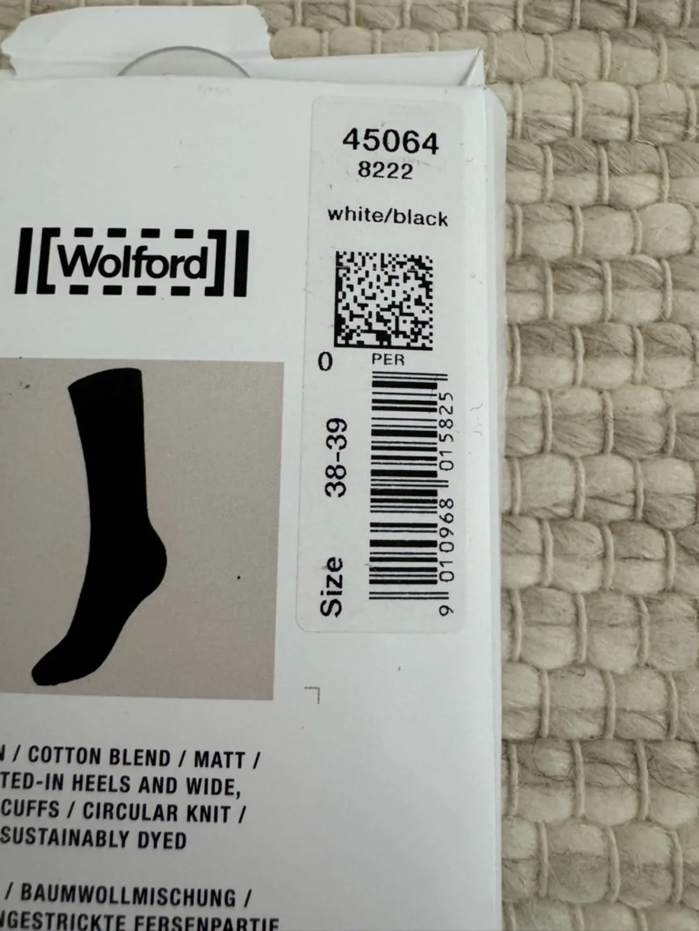NIB WOLFORD White Compression Socks 38-39